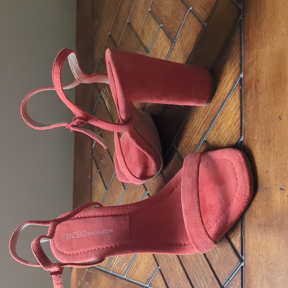 BCBG suede chunky heel sandals
